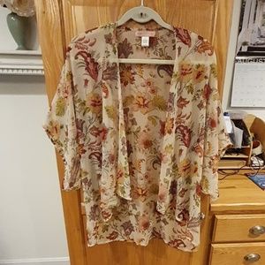 Chiffon floral kimono